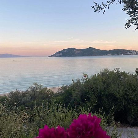 Mare Suite Iraklitsa Nea Iraklitsa ภายนอก รูปภาพ